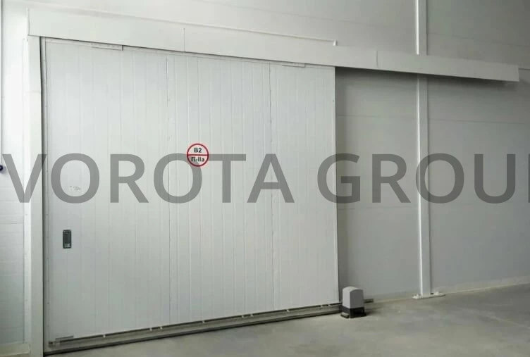 Противопожарные ворота Doorhan белые 2500х3100